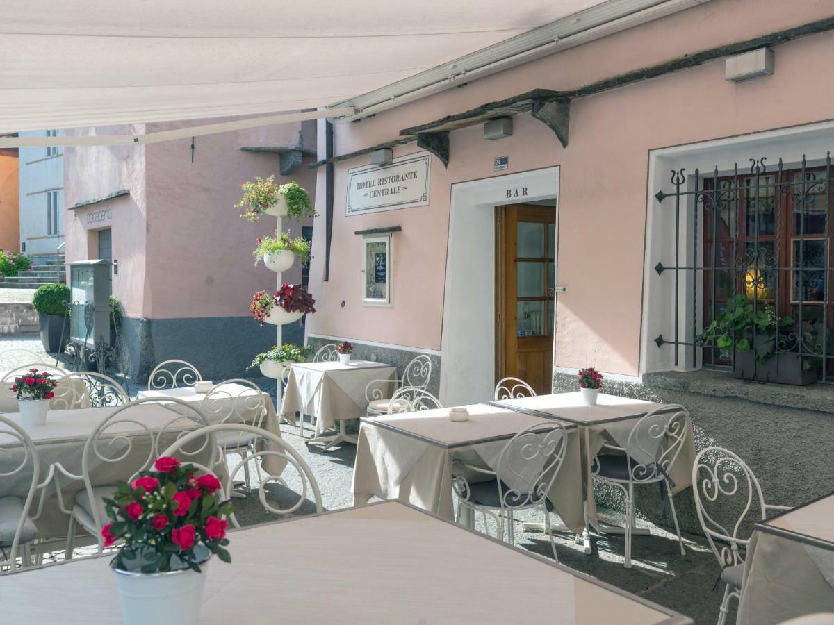 Hotel Centrale, Typically Swiss Poschiavo Kültér fotó